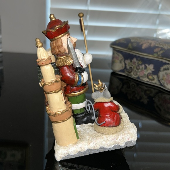 Vintage 80’s Mouse & Nutcracker Stocking Holder - Picture 4 of 8